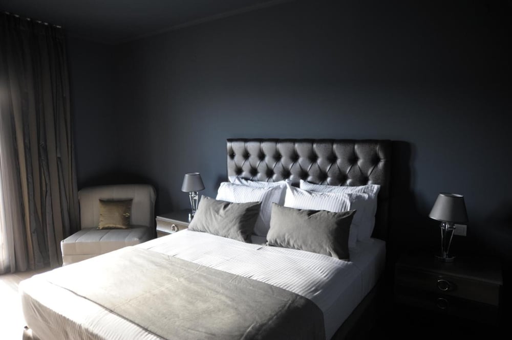 Double or Twin Room photo 2