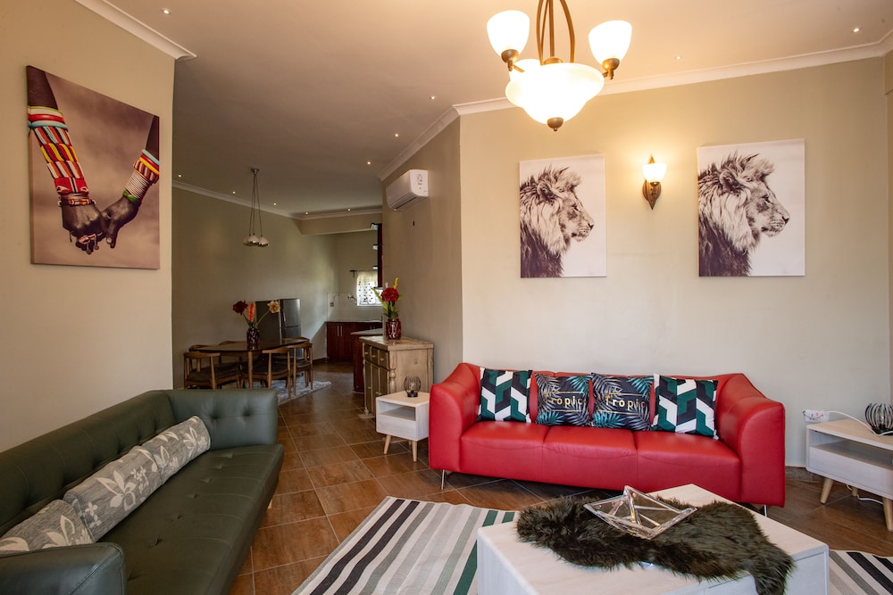 Suite, 1 Bedroom photo 3