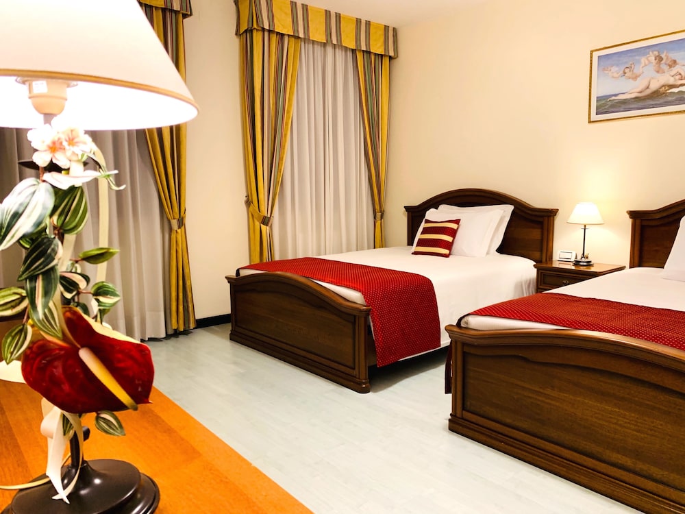 Family Quadruple Room, 2 Double Beds, Non Smoking