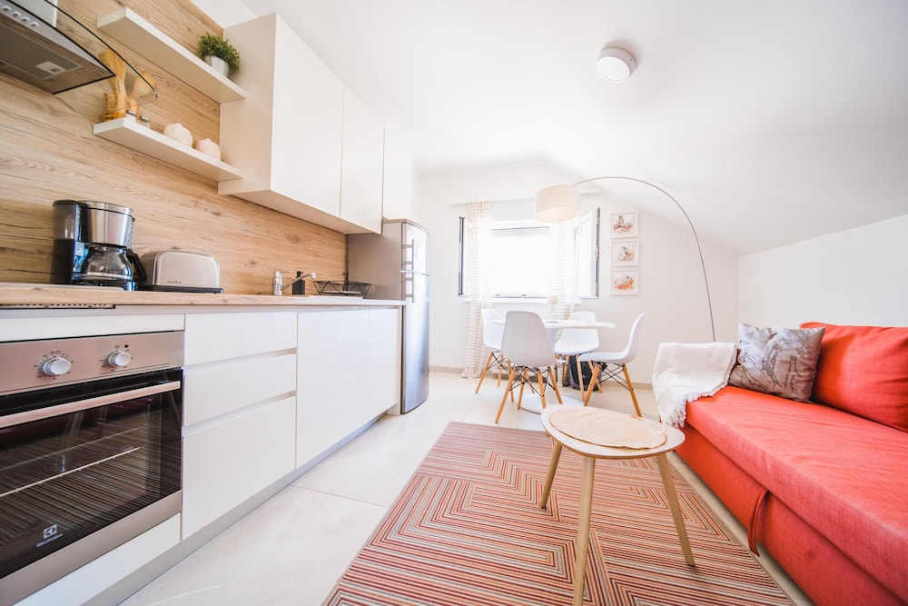 Classic Apartment, 1 Bedroom (C5) photo 2