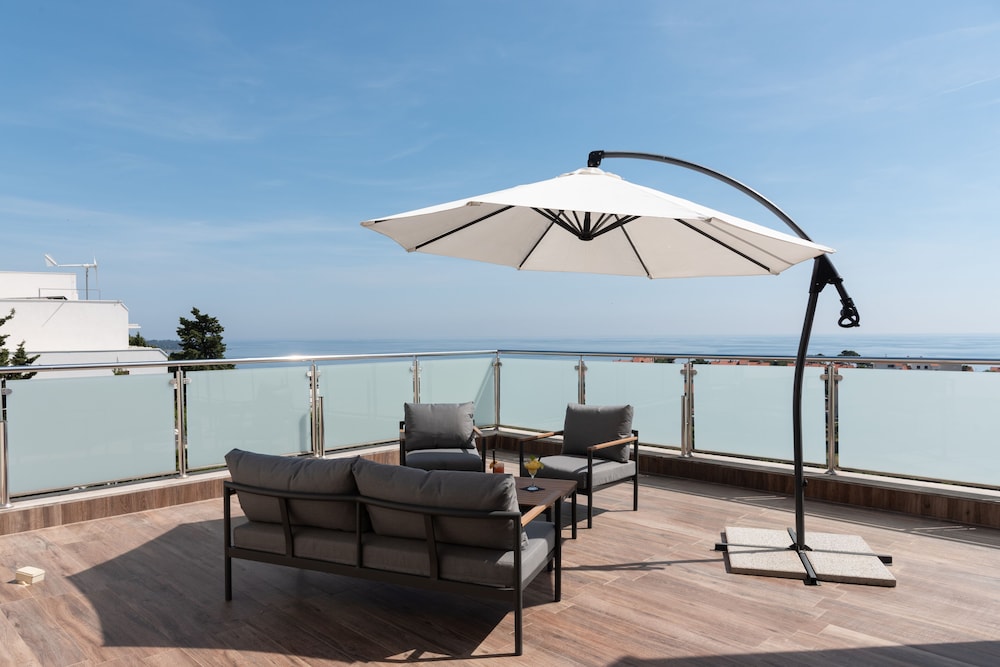 Deluxe Penthouse, 2 Bedrooms, Non Smoking, Sea View