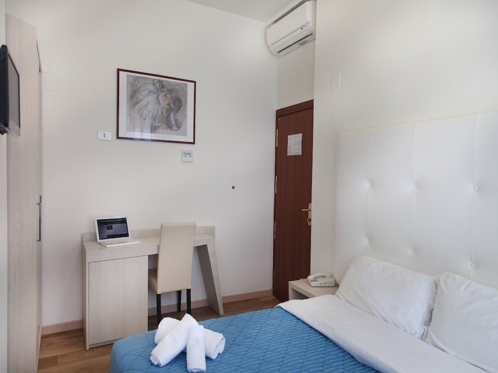 Double Room Single Use