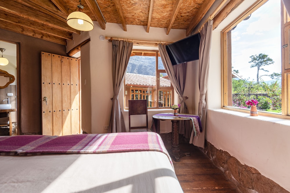 Traditional Room, Garden View