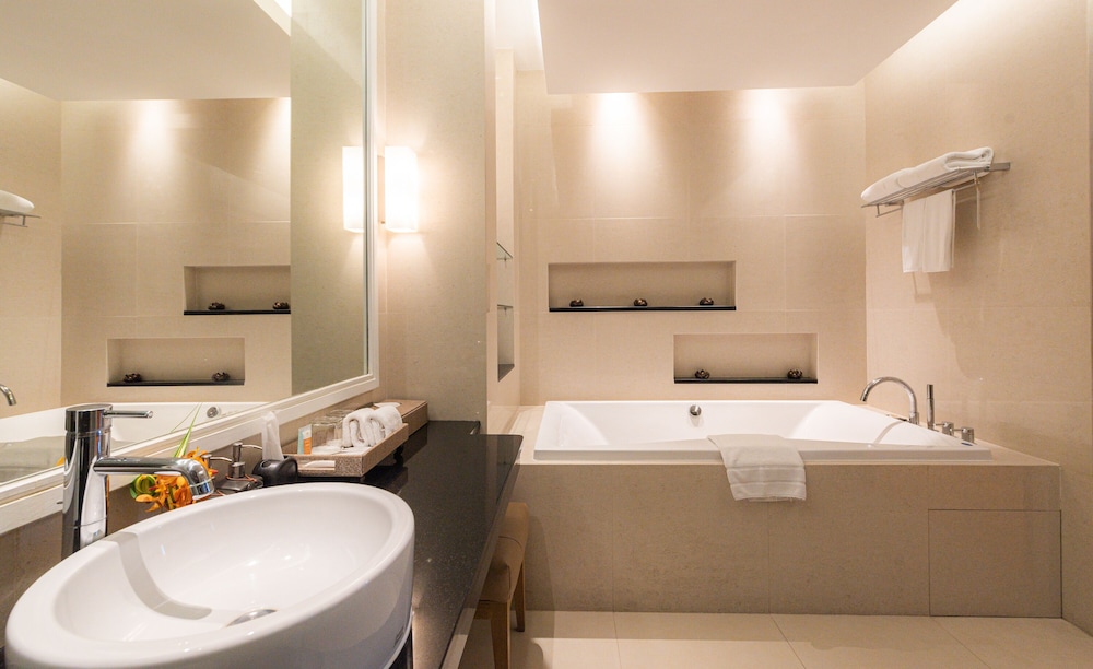 Executive Sky Suite - Free Suvarnabhumi Airport Transfer - Photo 17