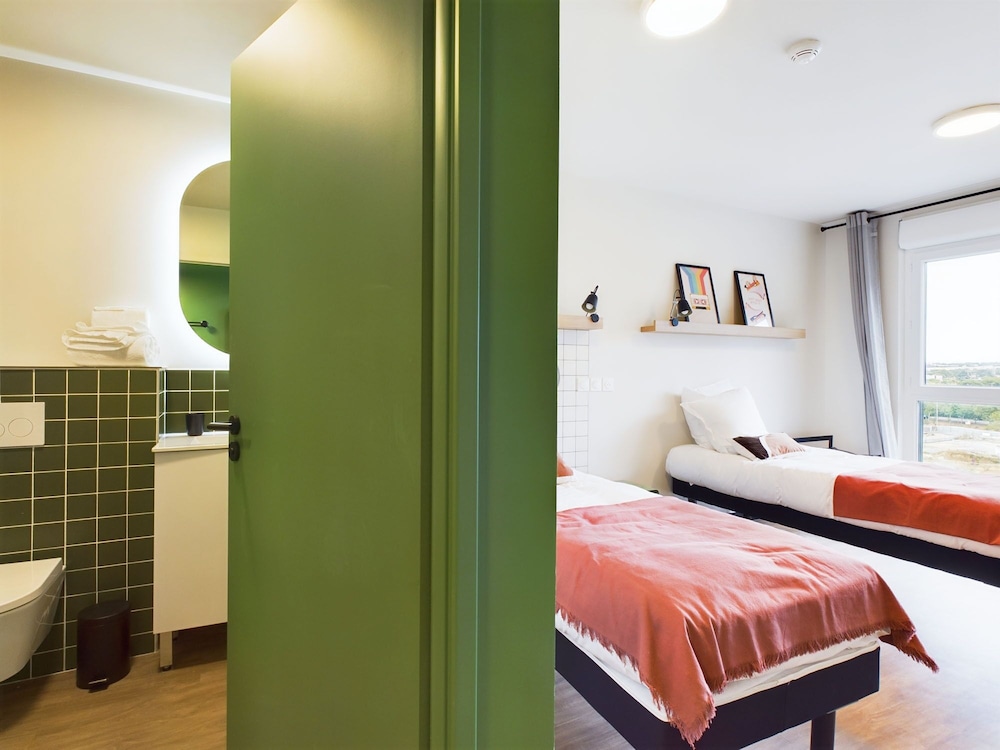 Superior Twin Room - Photo 2