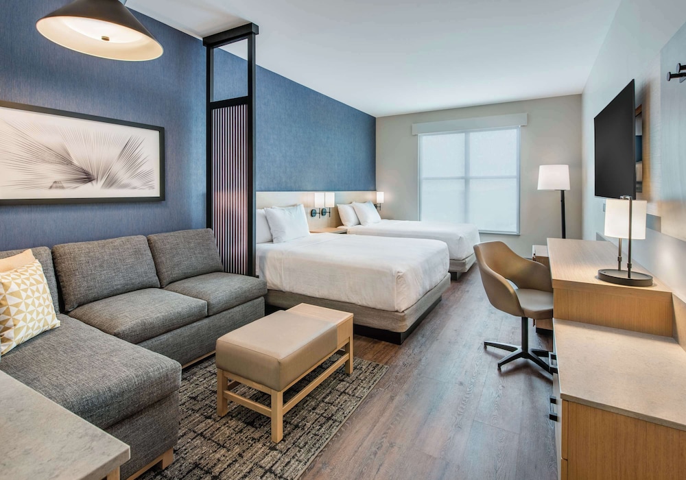 Room, Multiple Beds photo 1