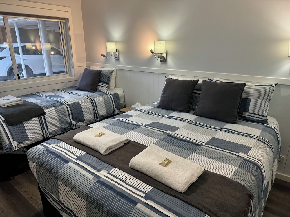 Twin Room - Photo 4