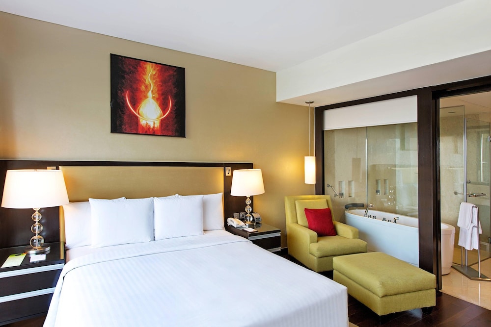 Executive Suite, 1 Bedroom - Photo 6