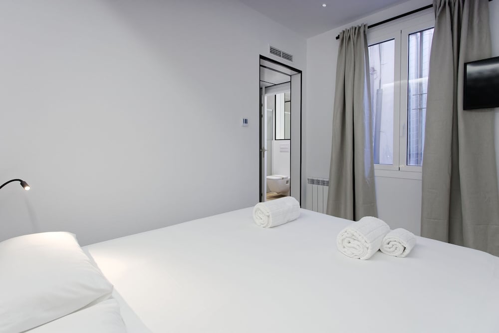Small Twin Room without view photo 2