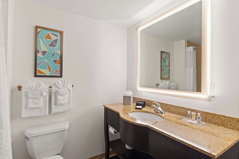 Suite, Non Smoking - Photo 3