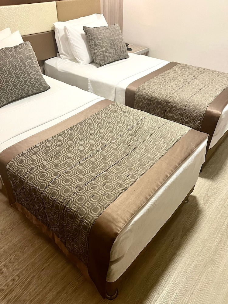 Comfort Twin Room photo 3