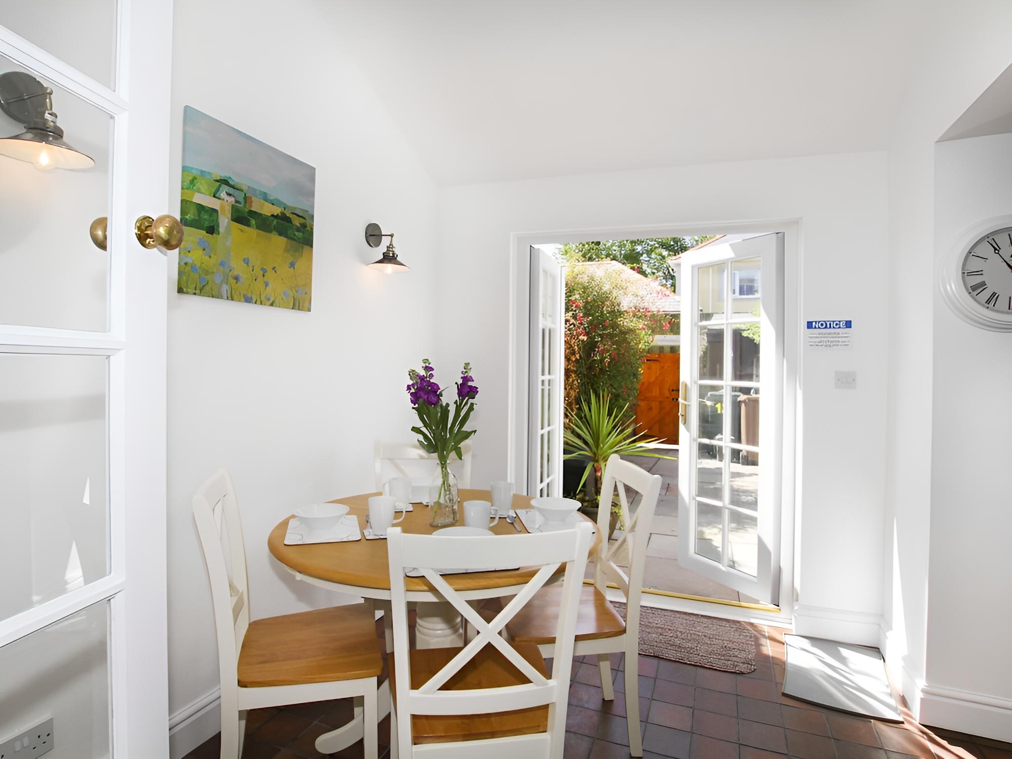 Cottage photo 3
