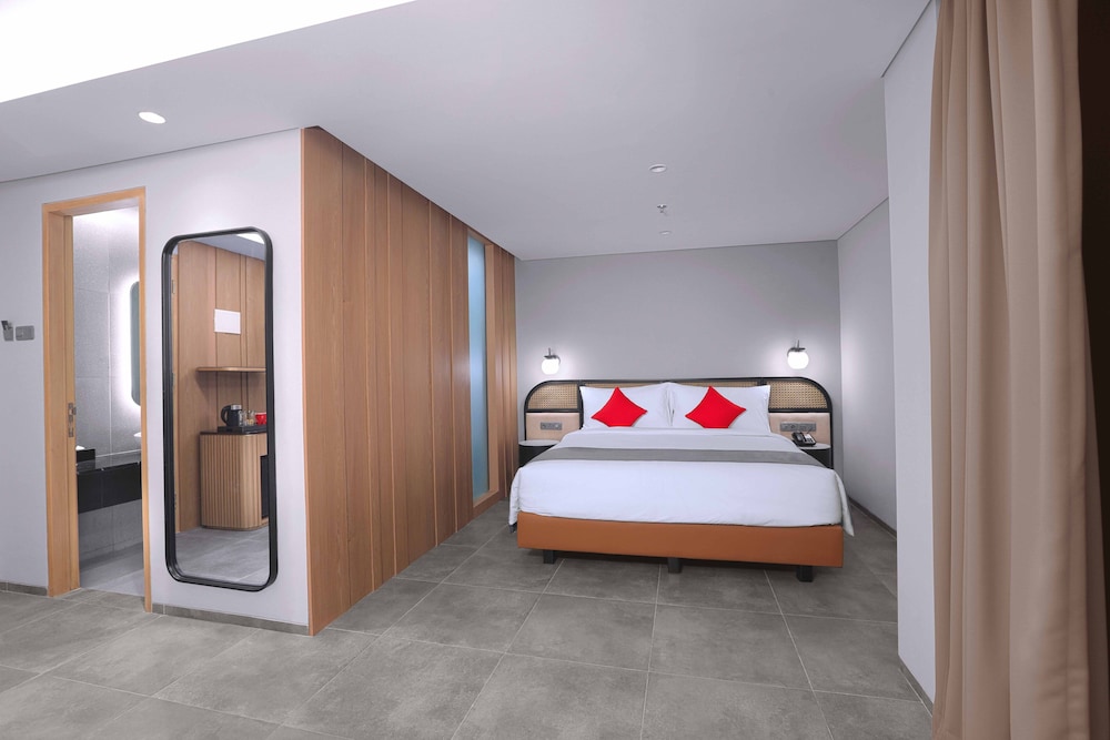 Deluxe Room - Photo 2