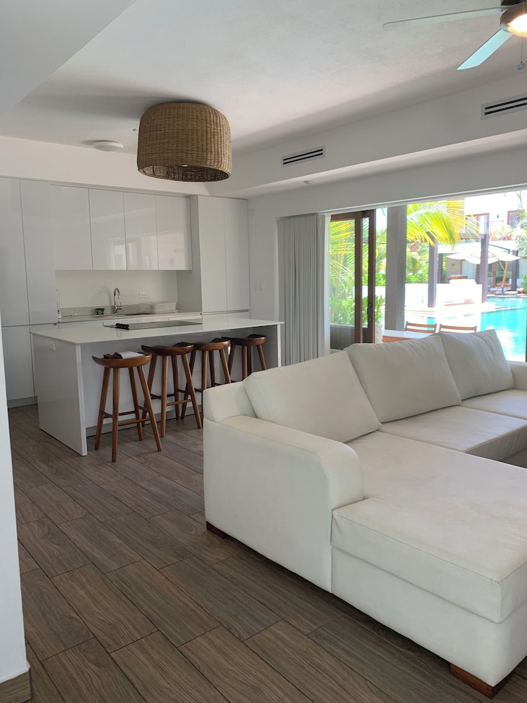Premium Villa, Multiple Beds, Pool Access photo 3