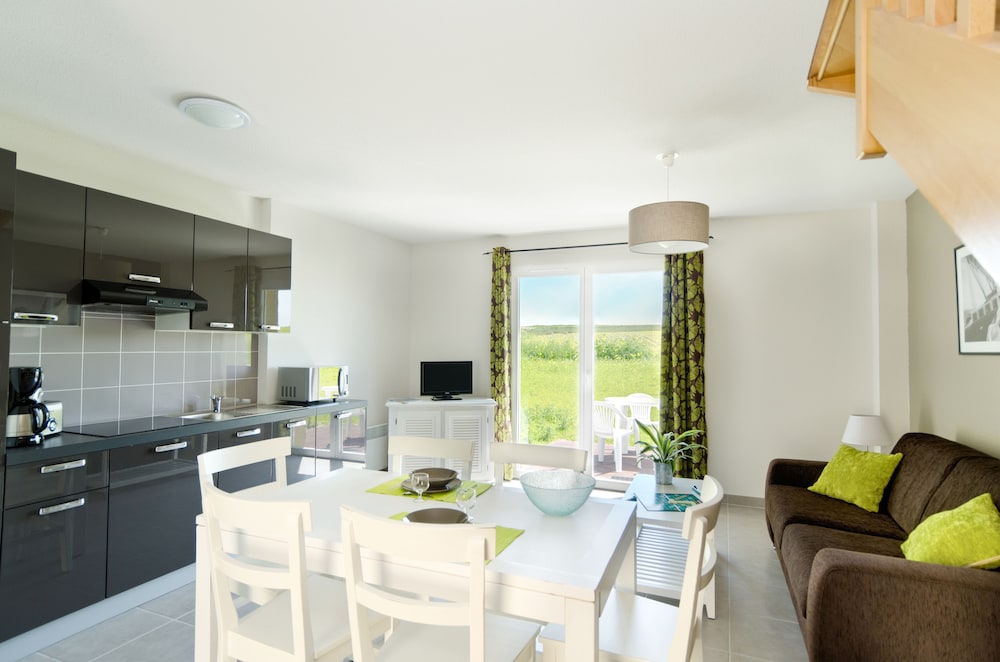 2 Bedroom Apartment For 6 People