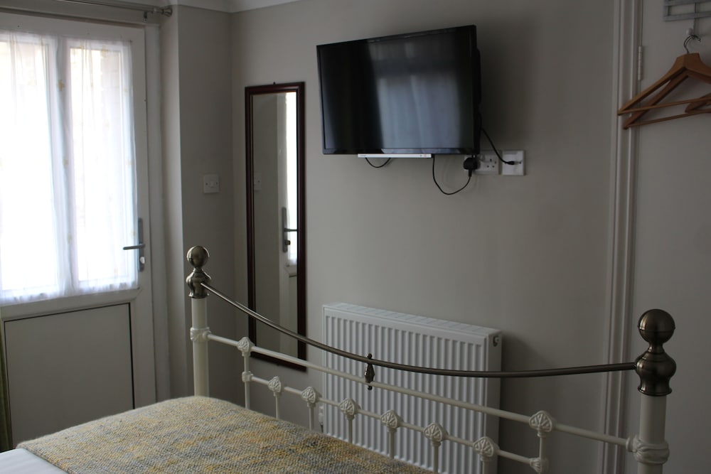Classic Double Room, 1 Queen Bed photo 3