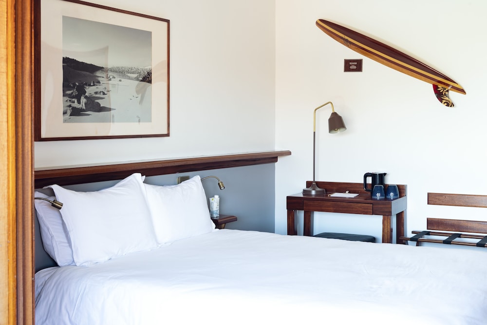 Comfort Double Room, Balcony, Partial Ocean View - Photo 1