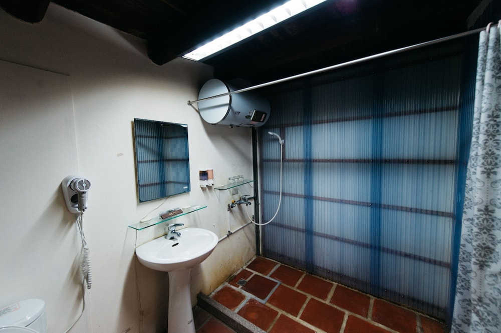 Quadruple Room (203) photo 2