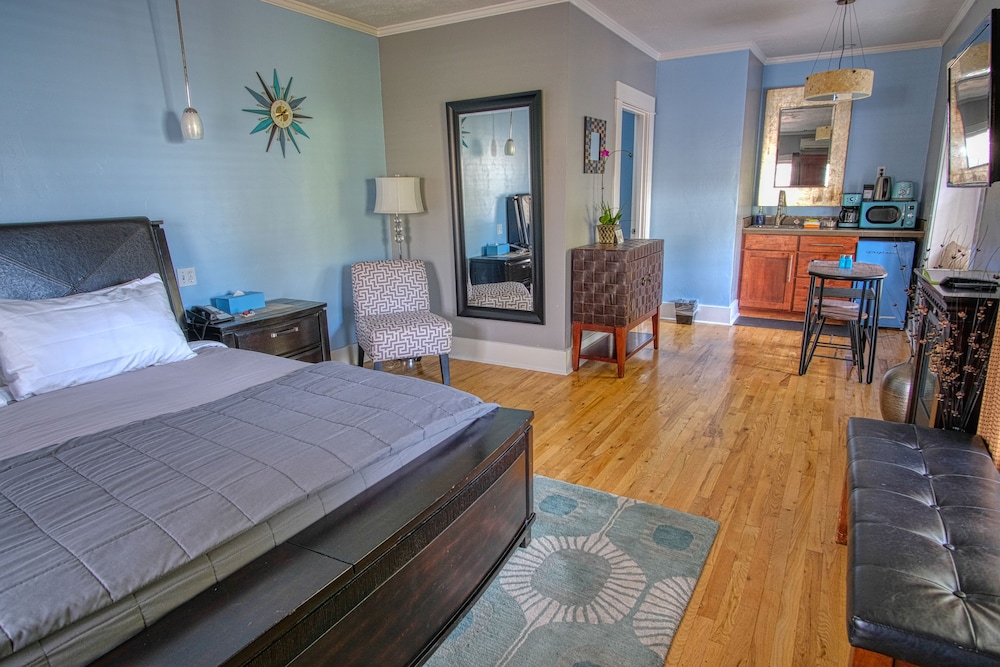 Luxury King - Room 15