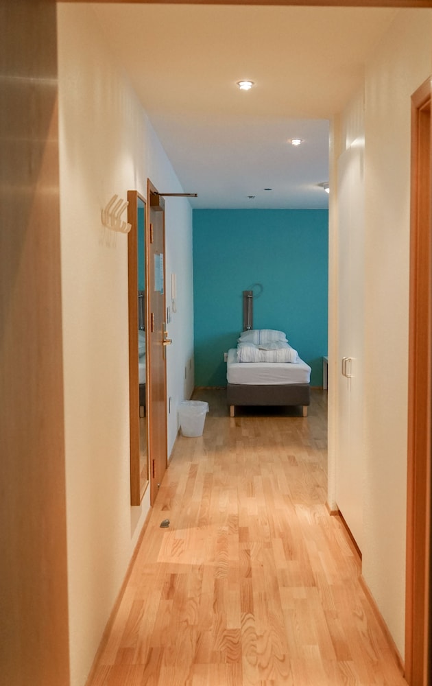 Family Room, Private Bathroom photo 1