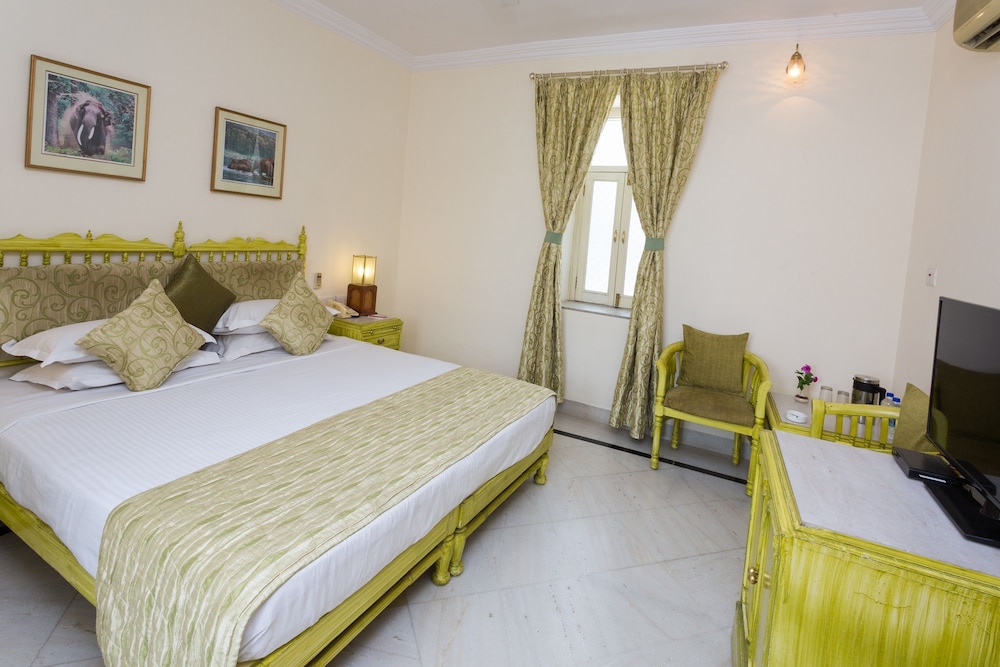 Superior Room - Photo 7