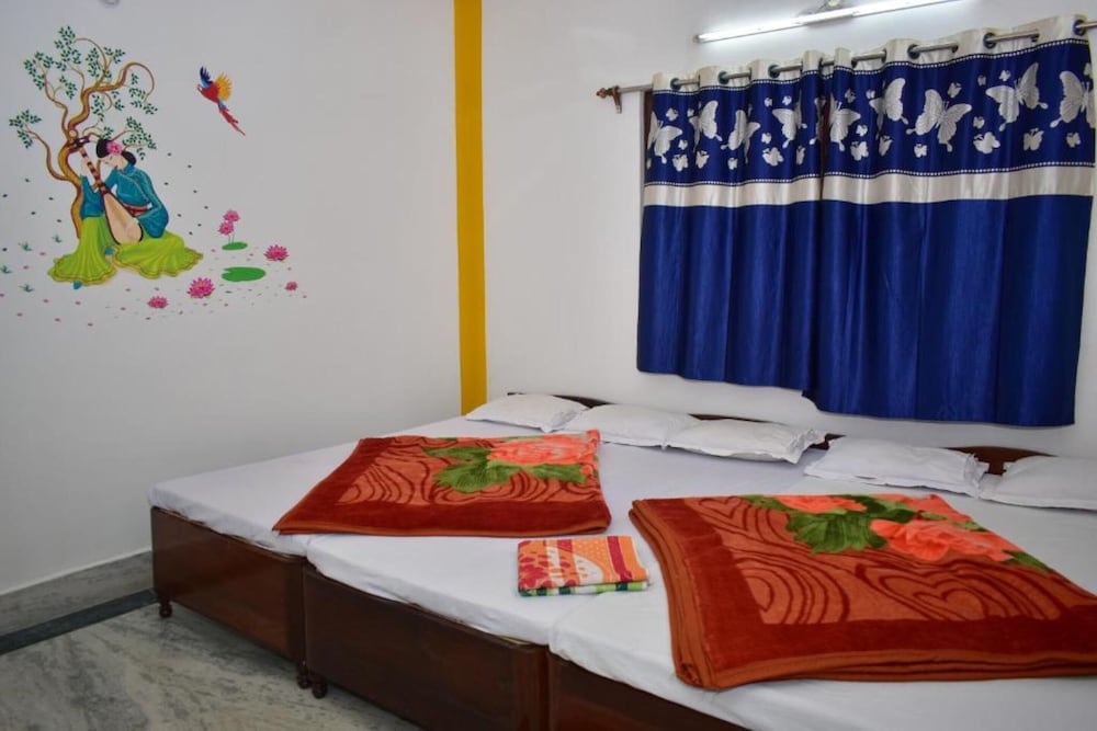 Deluxe Double Room photo 3