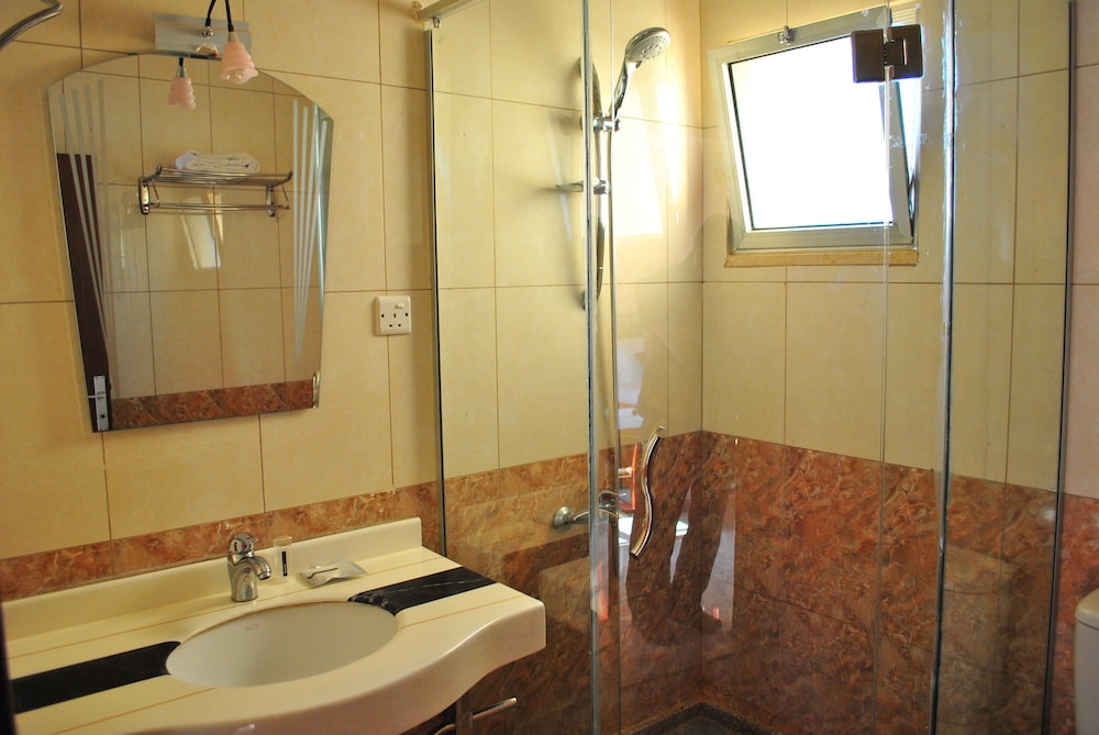 Standard Triple Room photo 3