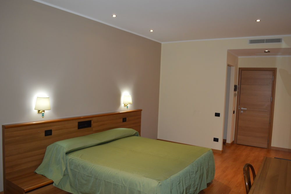 Double Room, 1 Double Bed, Accessible