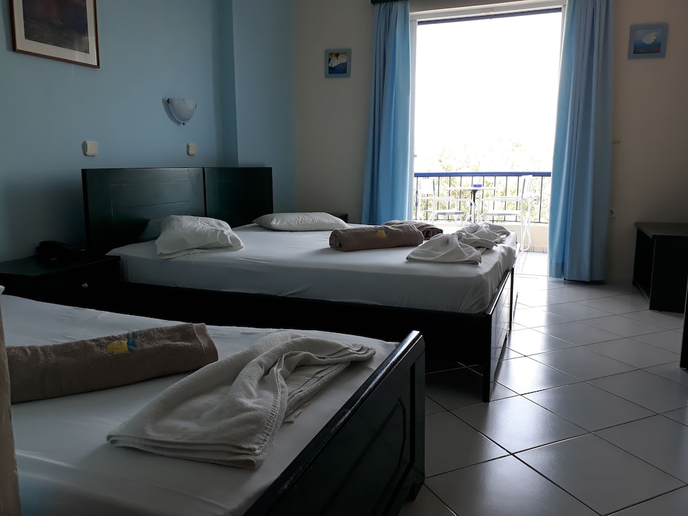 Triple Room, Sea View photo 1