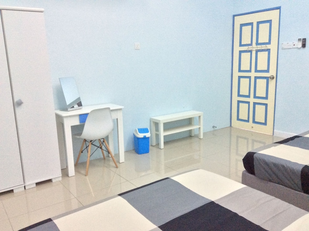 Signature Loft, 3 Bedrooms, City View, Ground Floor photo 2