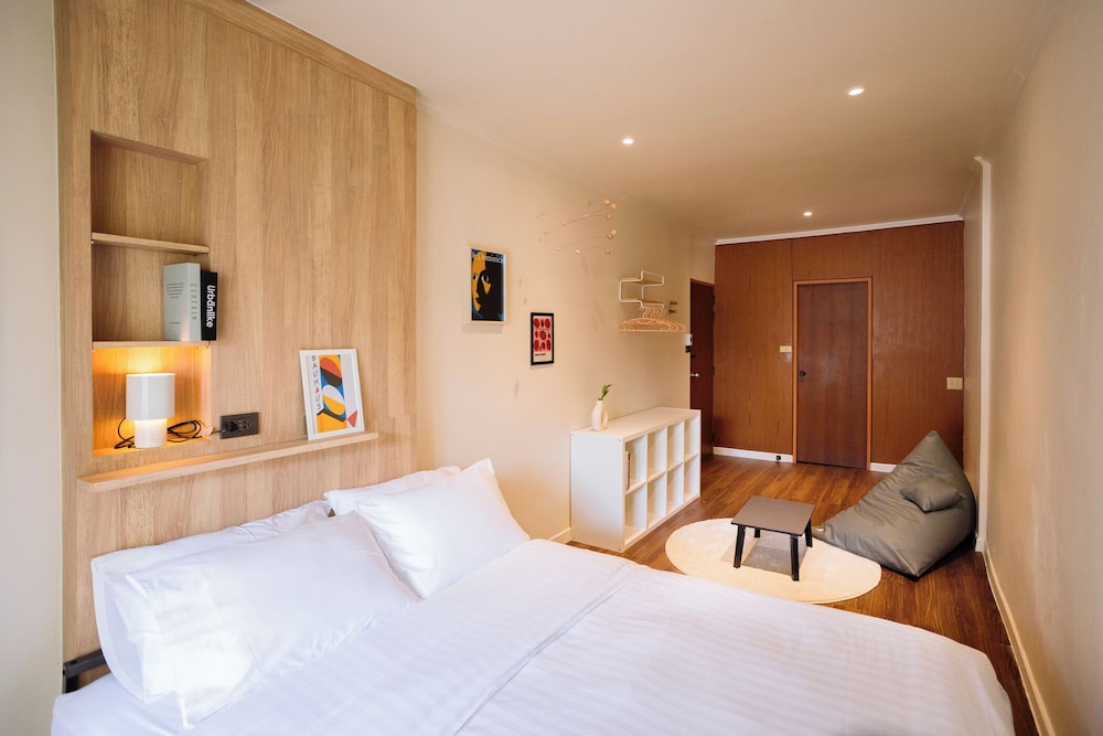 House, 3 Bedrooms photo 1
