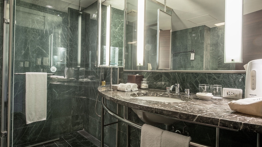 Classic Suite - Photo 5