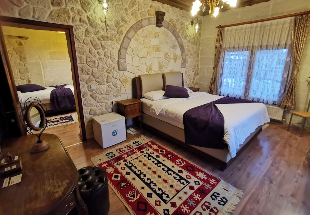 Suite, Balcony - Photo 5