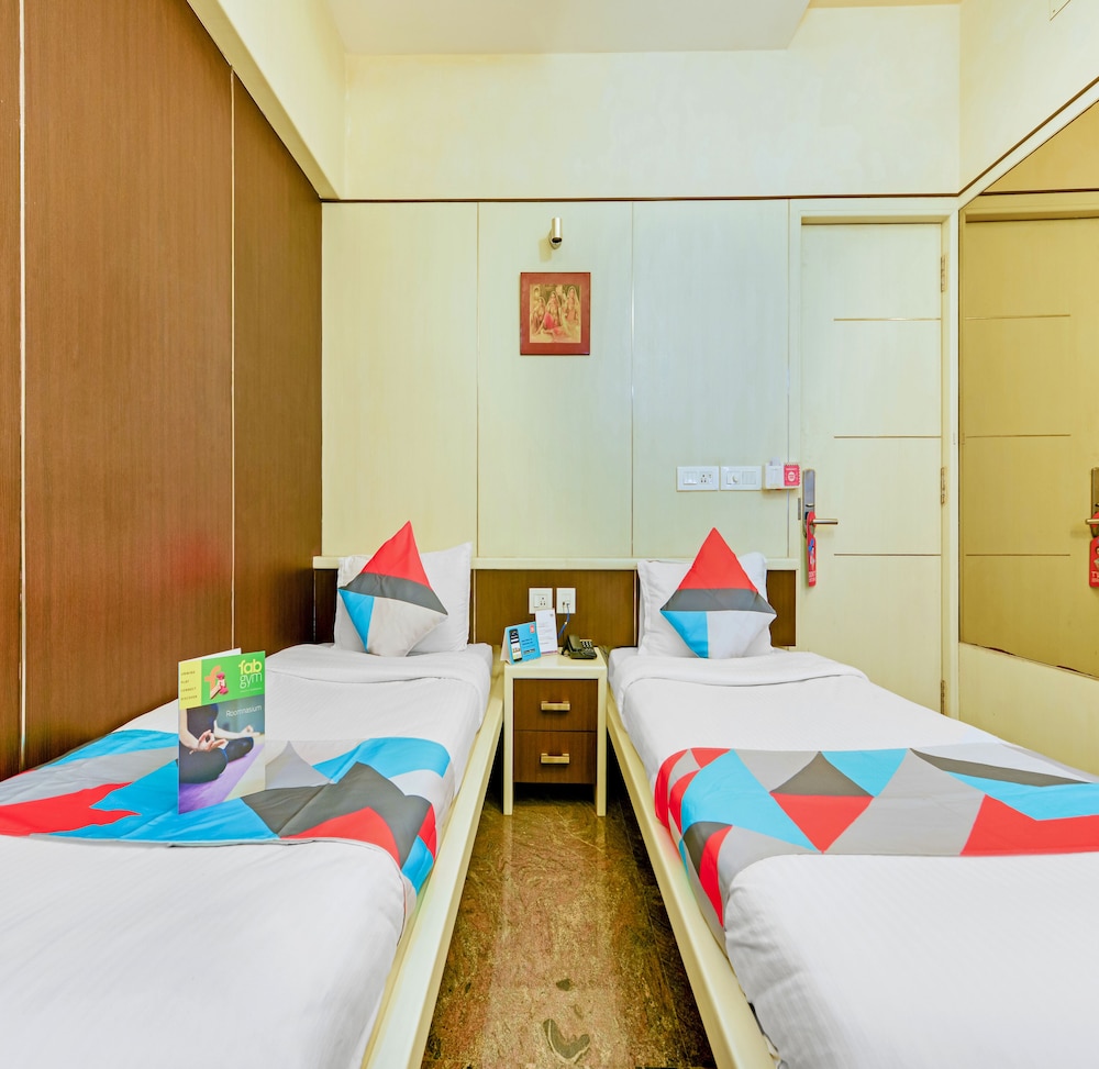 Deluxe Room - Photo 4