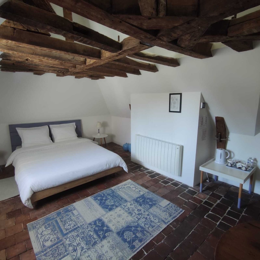 Comfort Double Room, City View