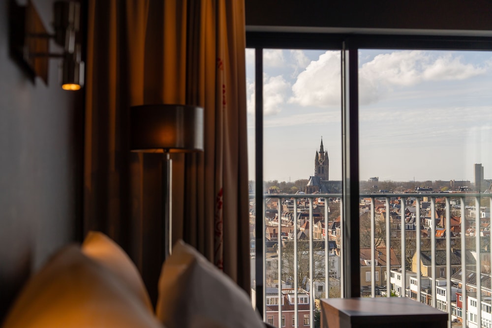 Comfort Room (View) - Photo 4