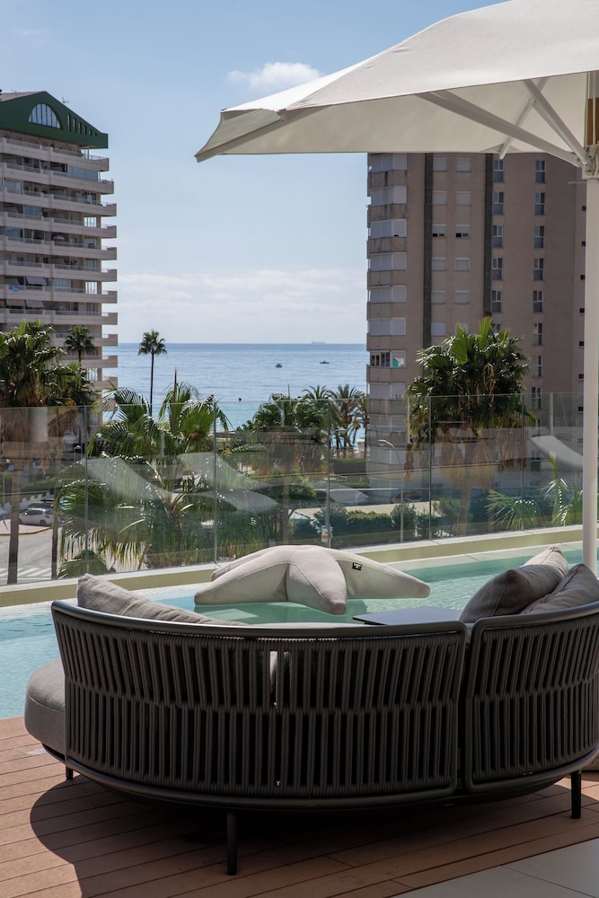 Premium Double Room, Poolside