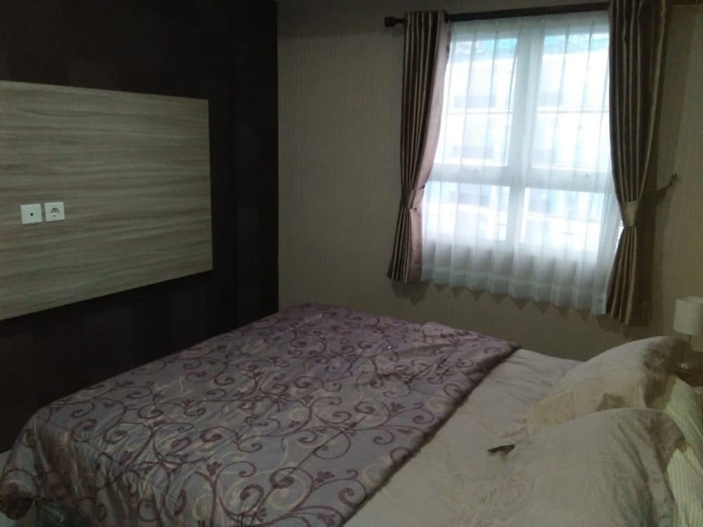 2 Bedrooms photo 2