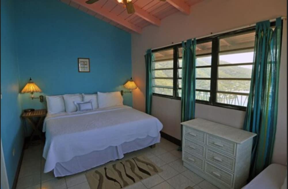 Suite, 2 Bedrooms, Balcony, Ocean View photo 3