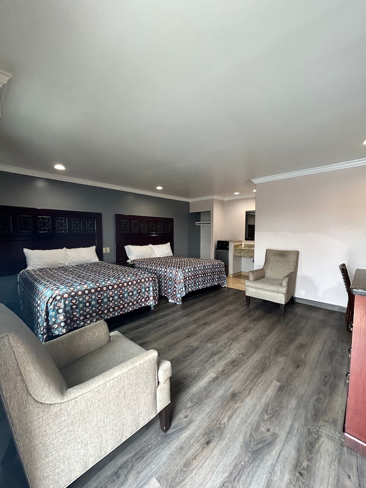 Basic Double Room, Non Smoking