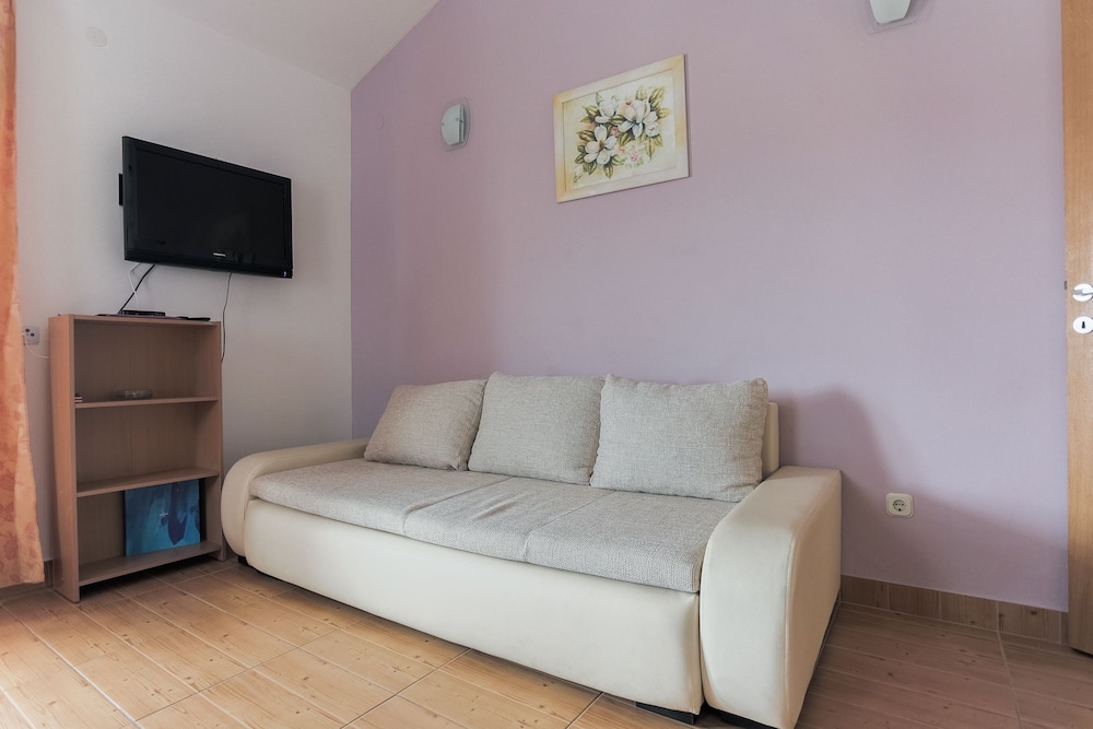 Apartment, 1 Bedroom, Balcony photo 1