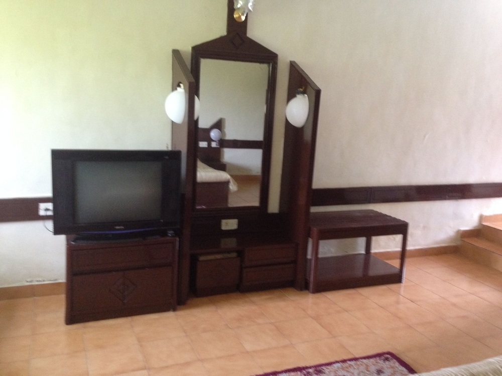 A/C Super Deluxe Room photo 2