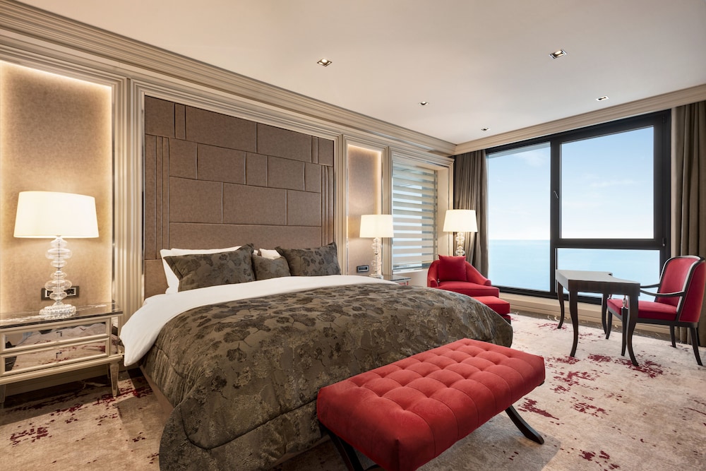 Presidential Suite, 1 King Bed photo 3