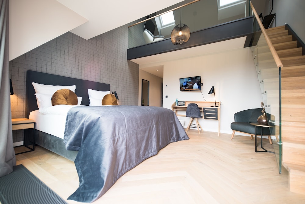 Superior Duplex, 1 Queen Bed, Non Smoking