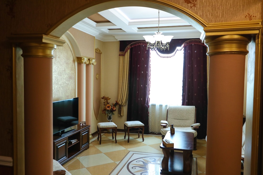 Executive Suite photo 3