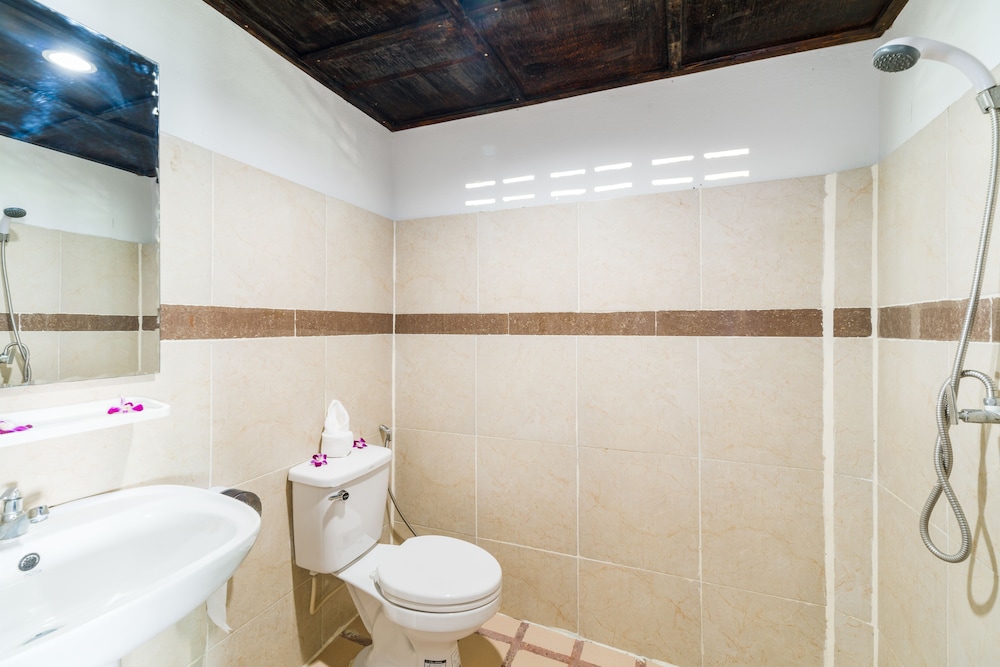 Deluxe Suite, 1 Bedroom, Ocean View photo 2