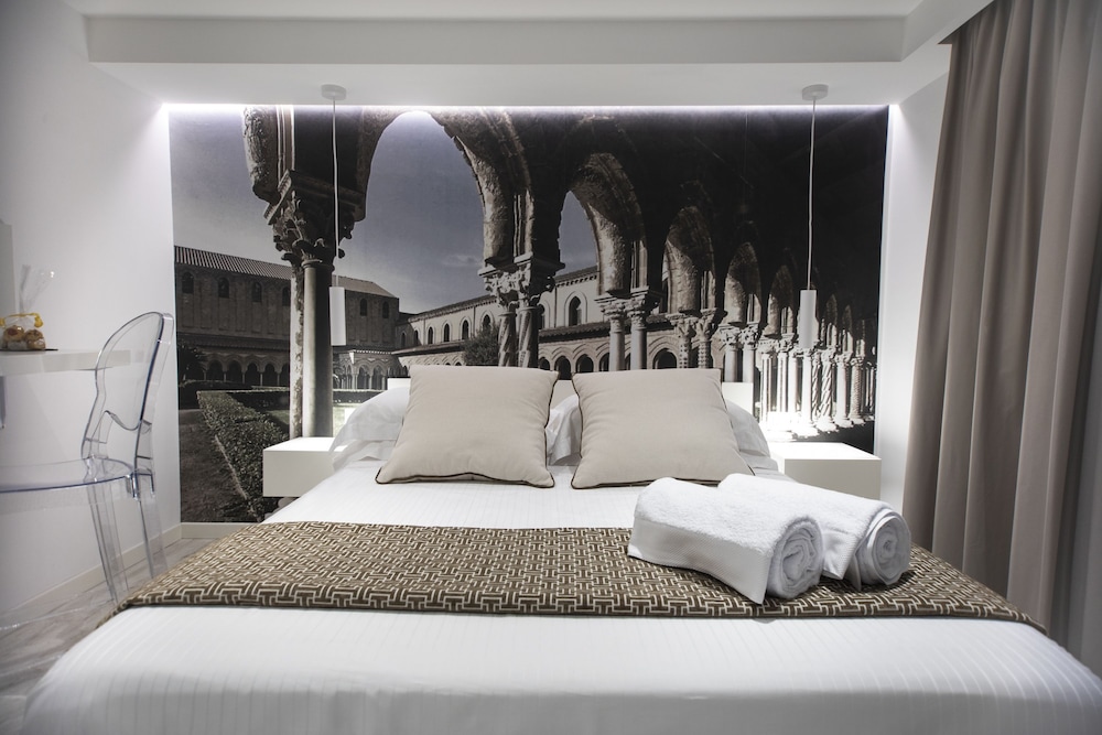 Triple Room, Tower photo 1