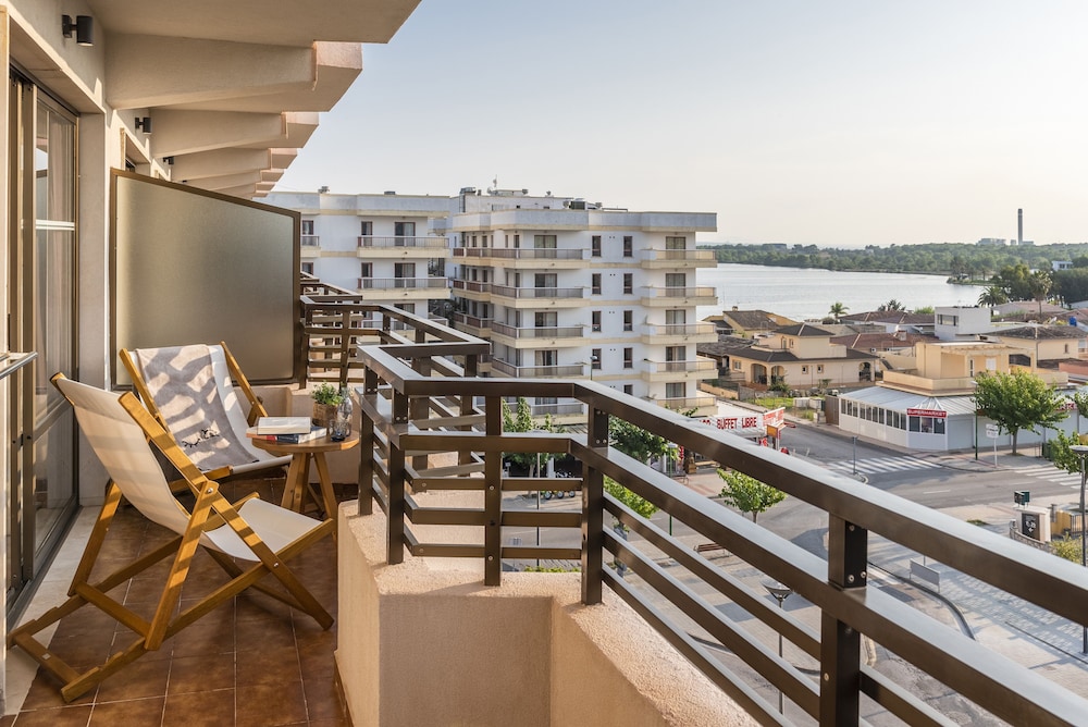 The Loft Lagoon View (2+2) - Photo 2