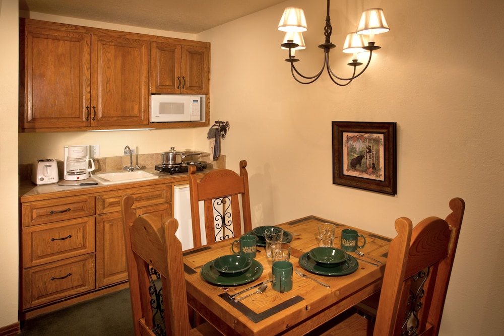 Signature Suite, 1 Bedroom photo 3
