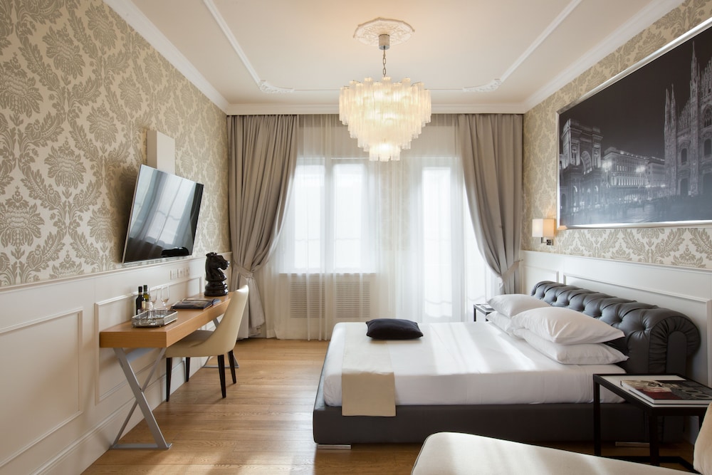 Superior Double Room, Balcony, City View